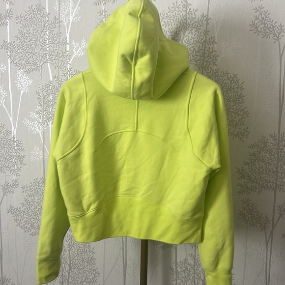 Lululemon cropped hoodie - Picture 3 of 3